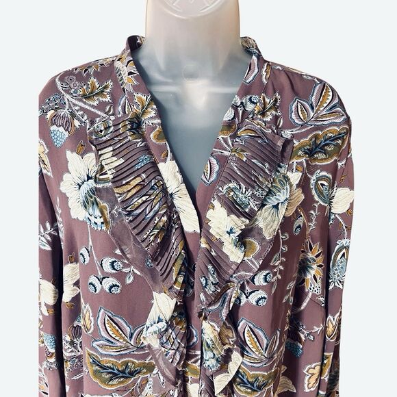 Chico's Floral Ruffled V-Neck Button Down Blouse Long Sleeves Sz XL Cottagecore - Picture 3 of 9